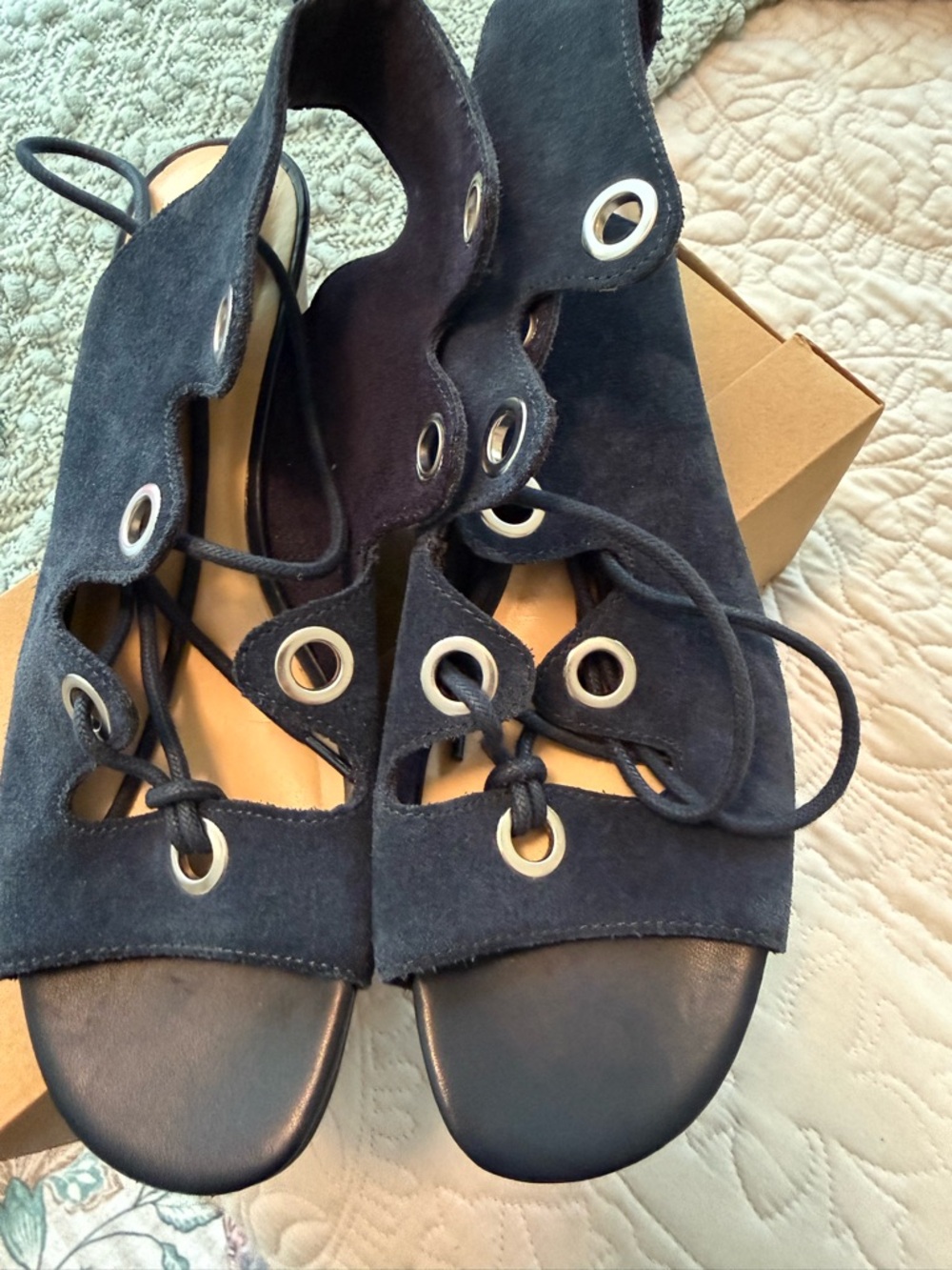 Bella Vita Navy Suede Lace Up Sandals 8.5W